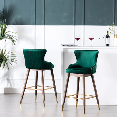 Tabourets de bar rembourrés en tissu (de 2) - Rembourrage en mousse épaisse, conception à oreilles de style Mid-Century, pieds fuselés, bois d'hévéa massif au fini noyer, siège en velours de 2 pièces de l 15,4 po x P 18,5 po