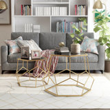 Tables gigognes en verre