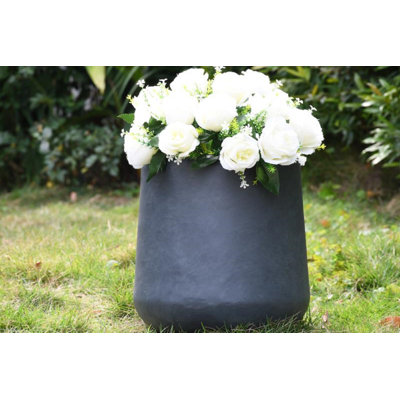 Sykes Pot Planter