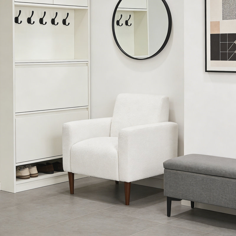 Chaise moderne avec accoudoirs