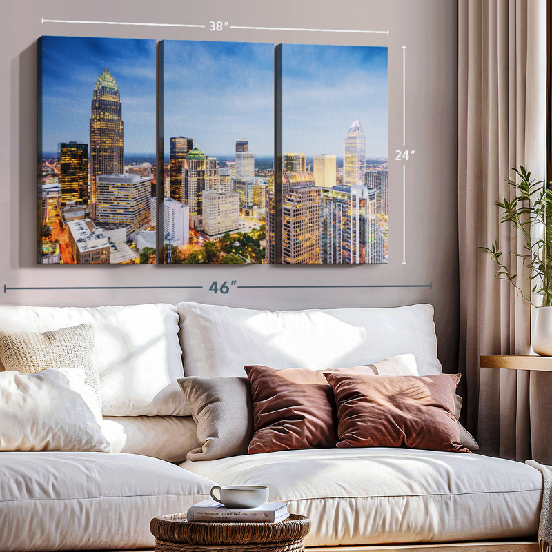 «Charlotte Uptown Skyline» sur toile, H 24 po x l 38 po