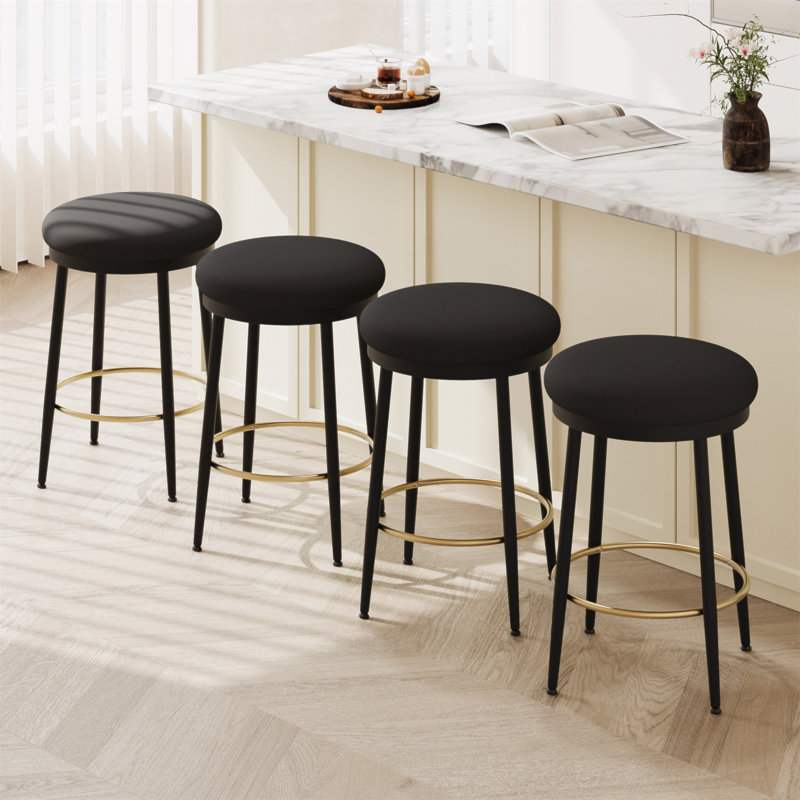 Ensemble de 4 tabourets de comptoir 24,75 po avec structure en fer, coussin éponge, repose-pieds, convient à la cuisine / chambre à coucher / salle à manger.