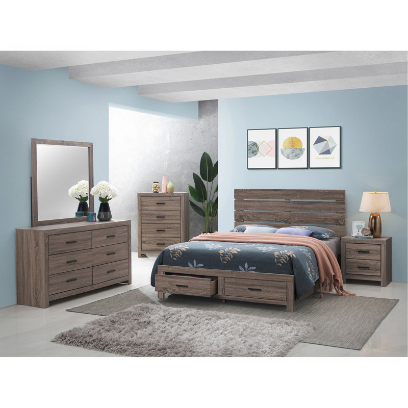 Oak Rectangular 4-Drawer Chest