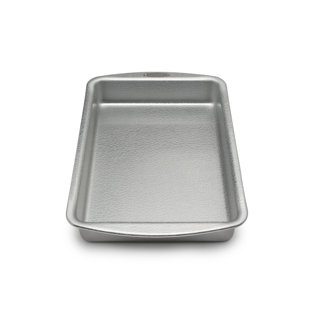 Doughmakers Classic Cake Pan