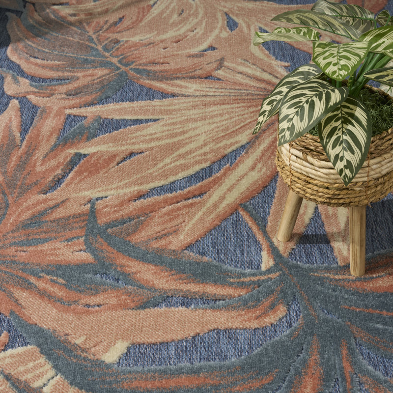 Clemencio Blue Rose Modern Rug, Rectangle 7'10" x 10'6"