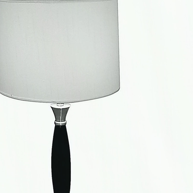 Lampe de table haute 30 po en bois et chrome, abat-jour en lin blanc