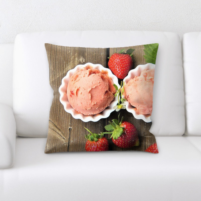 Coussin crème crème fraisée crème