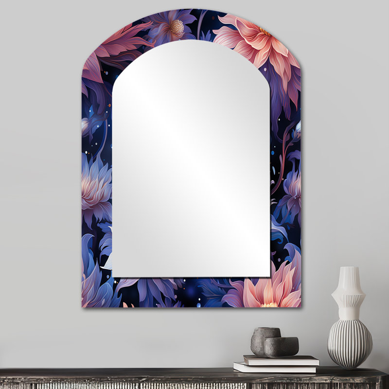 Motif floral de rêves célestes mauves - Miroir décoratif à arche florale sur métal, 34 po x 25 po