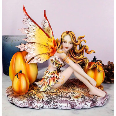 Henja Figurines & Sculptures
