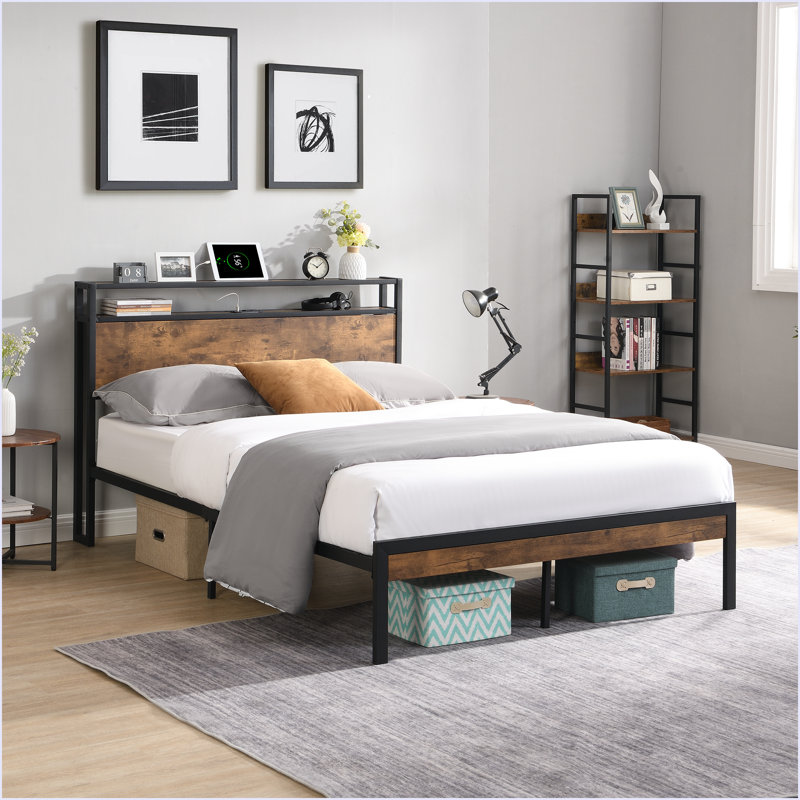 Base de lit plateforme en métal avec tête et pied de lit en bois avec doublure USB, Grand lit