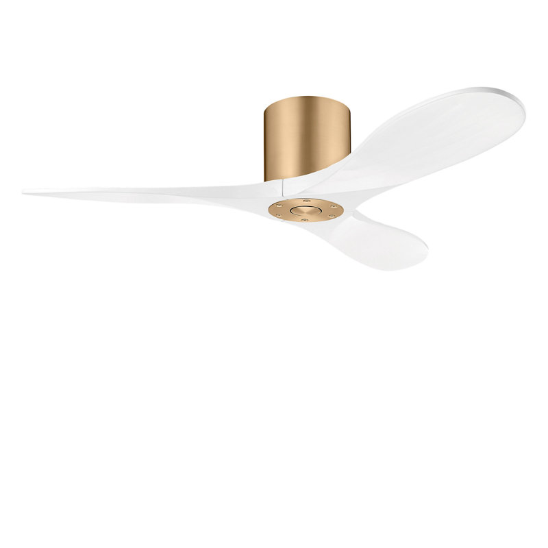 Ventilateur de plafond Maverick Smart Hugger, 44" Wide, Burnished Brass, Matte White