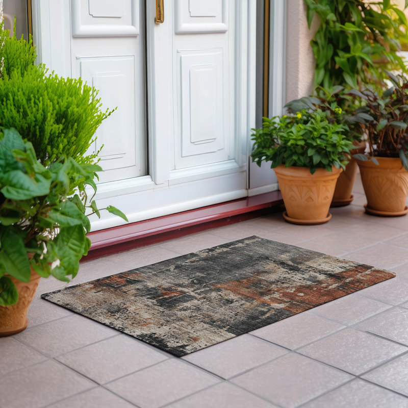 Tapis taupe Xhevrie intérieur / extérieur lavable à la machine, Rectangle 1 pi 8 po x 2 pi 6 po