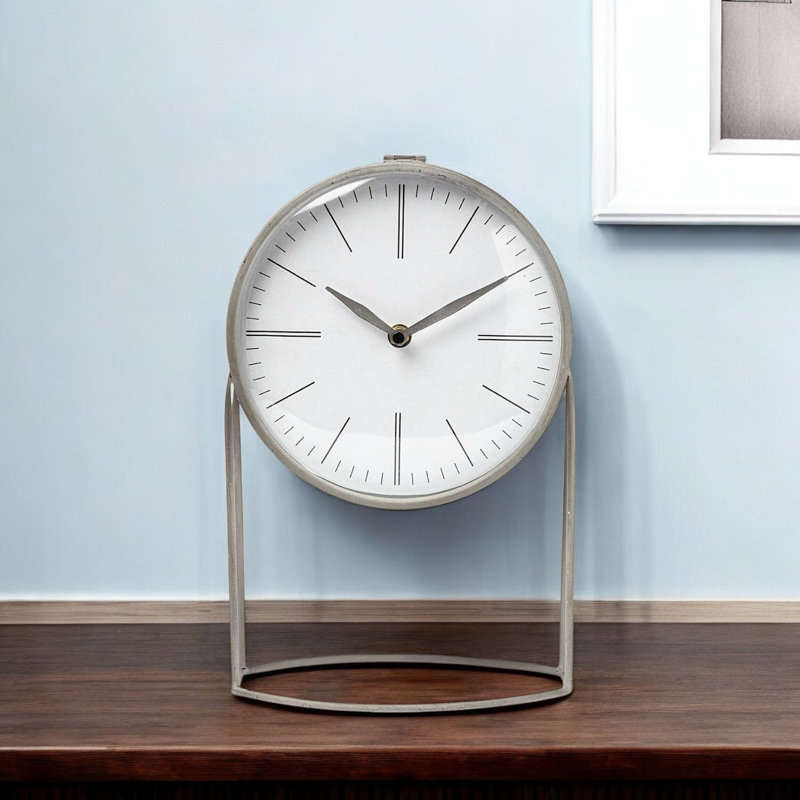 Analog Metal Quartz Tabletop Clock in Silver