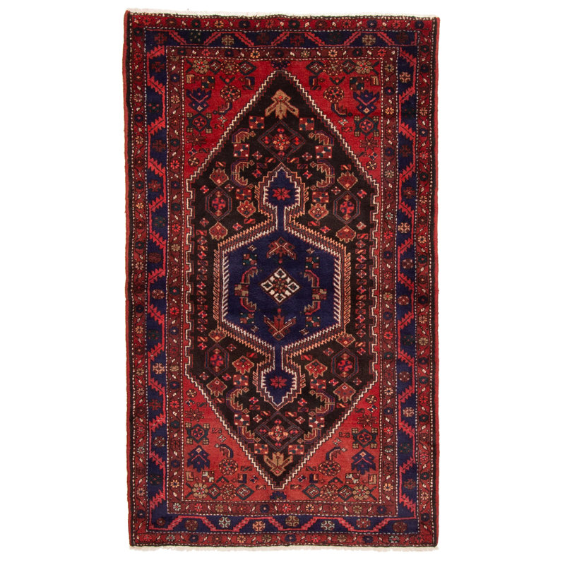Tapis brun Castellano 4 pi 6 po x 4 pi 5 po