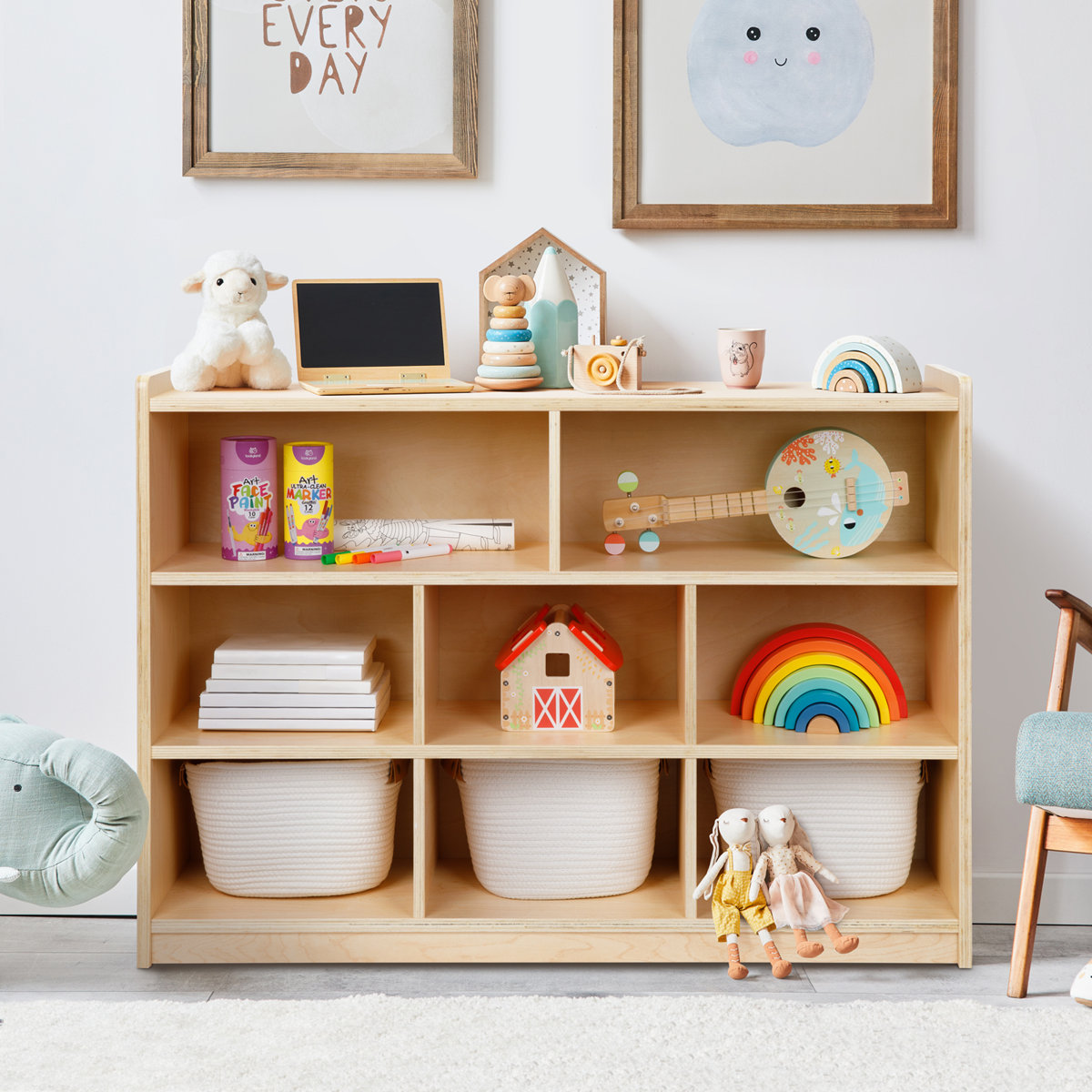 Isabelle & Max™ Alcaldes 8-Section Montessori Shelf for Kids