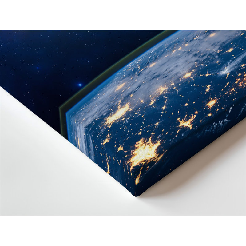 Toile, une vue à couper le souffle d'une éclipse solaire de l'espace mettant en vedette l'art mural de la Terre