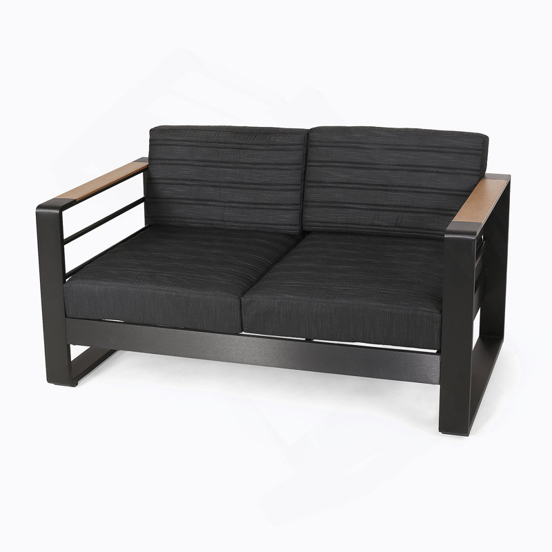 GIOVANNA LOVESEAT