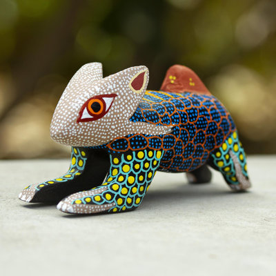 Krystn Animals Figurines & Sculptures