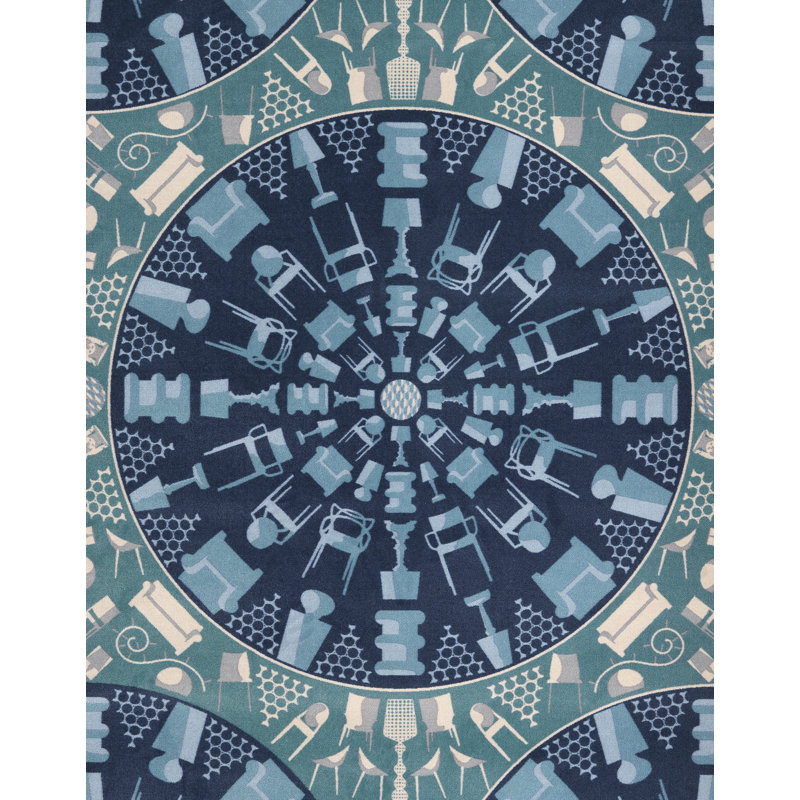 Oriental Area Rug in Blue/Dark Blue/Ivory