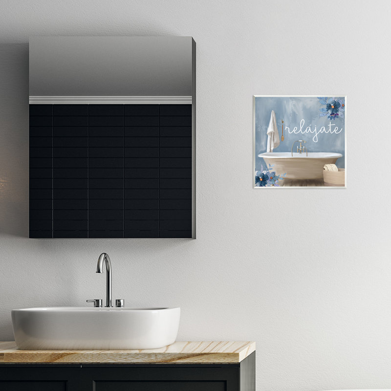 «Relax with Bathaign», art mural espagnol par Kim Allen