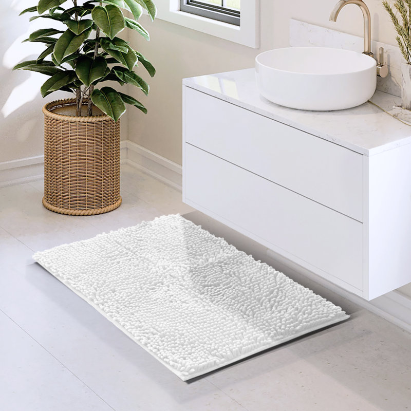 Tapis pour salle de bain en chenille ultra absorbant Kalyce, L 17 po x L 24 po, Blanc