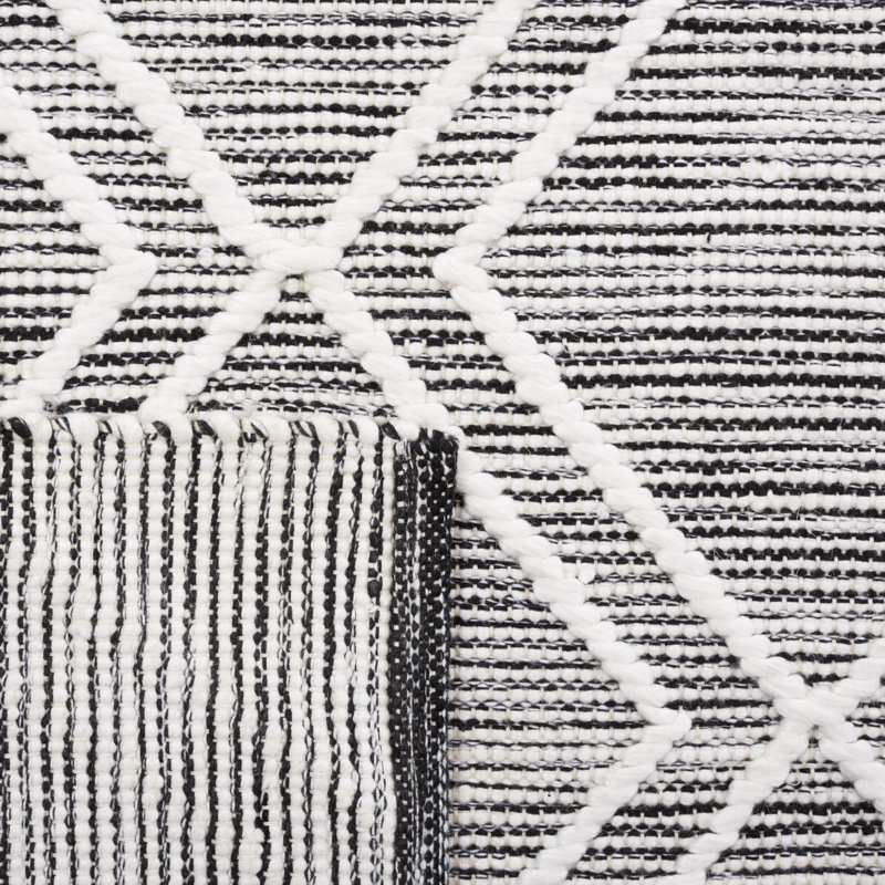Kilim Hand Woven Performance Geometric Rug, Rectangle 5' x 8'