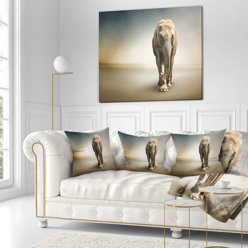 Smart Elephant Walking - Coussin imprimé animal, 16 po x 1 po, Coussin décoratif