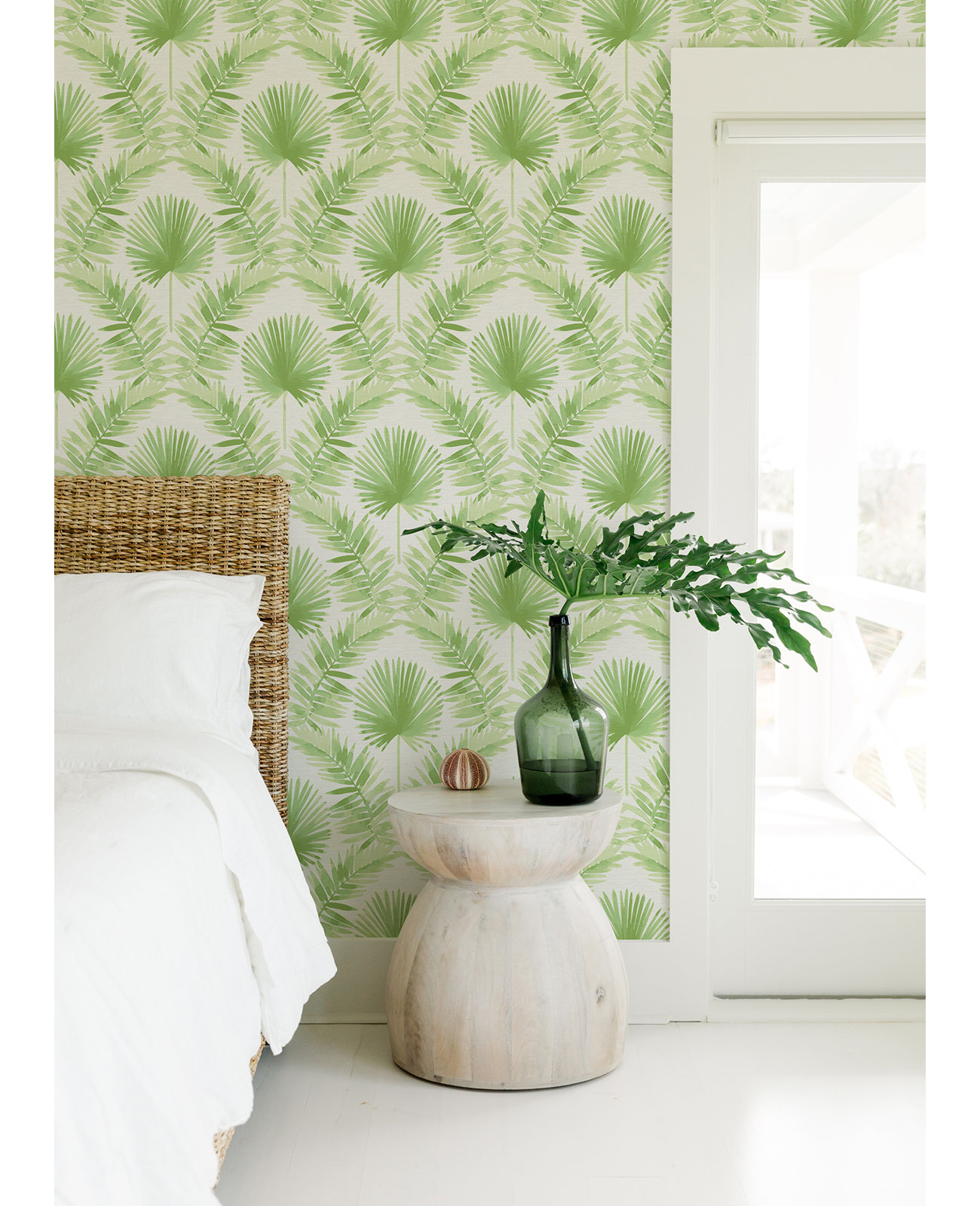 Dorinda Botanical Wallpaper, Green