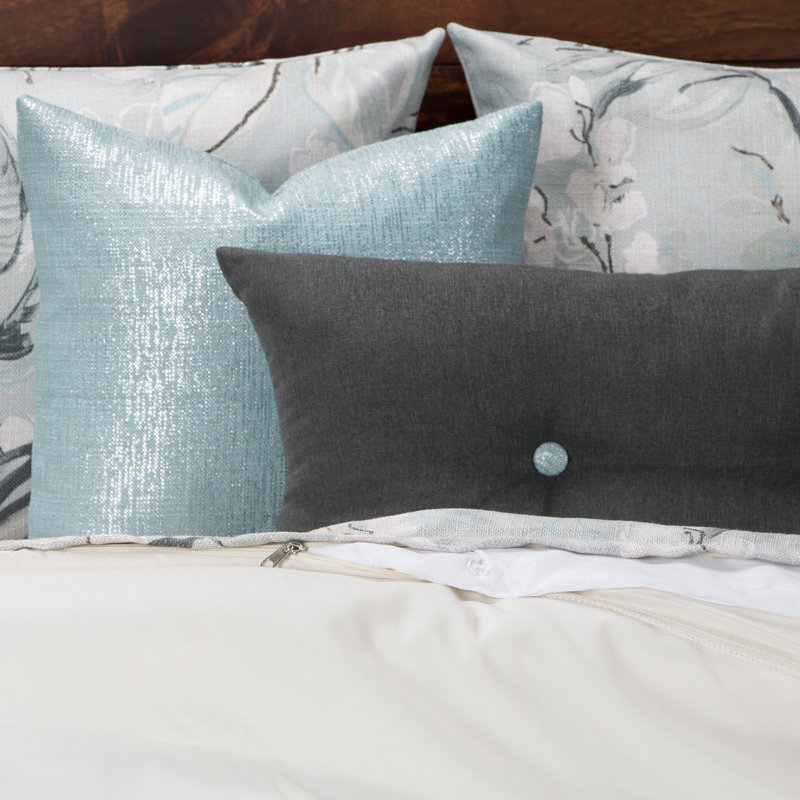 Serenity Coastal Polyester Floral Duvet Cover, Queen