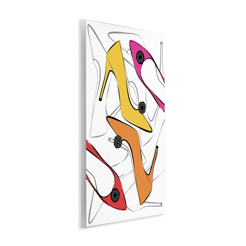 «Bright Happy Heels» par Martina Pavlova, H 15 po x l 10 po