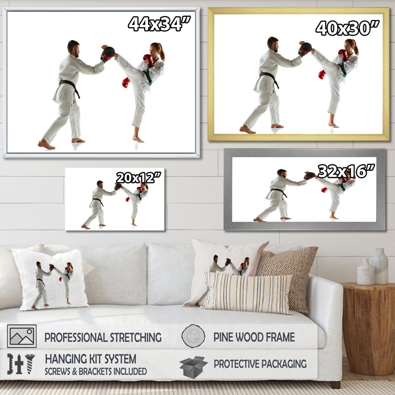 Pratique du combat en art martial sur toile, H 34 po x l 44 po x P 1,5 po, Cadre doré simple