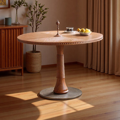 Table de salle à manger unique et élégante