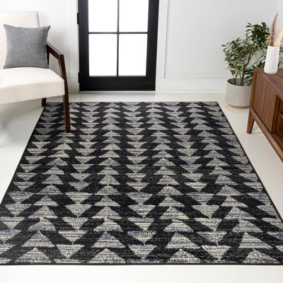 Kellman Moroccan Triangle Geometric Black/Cream Rug