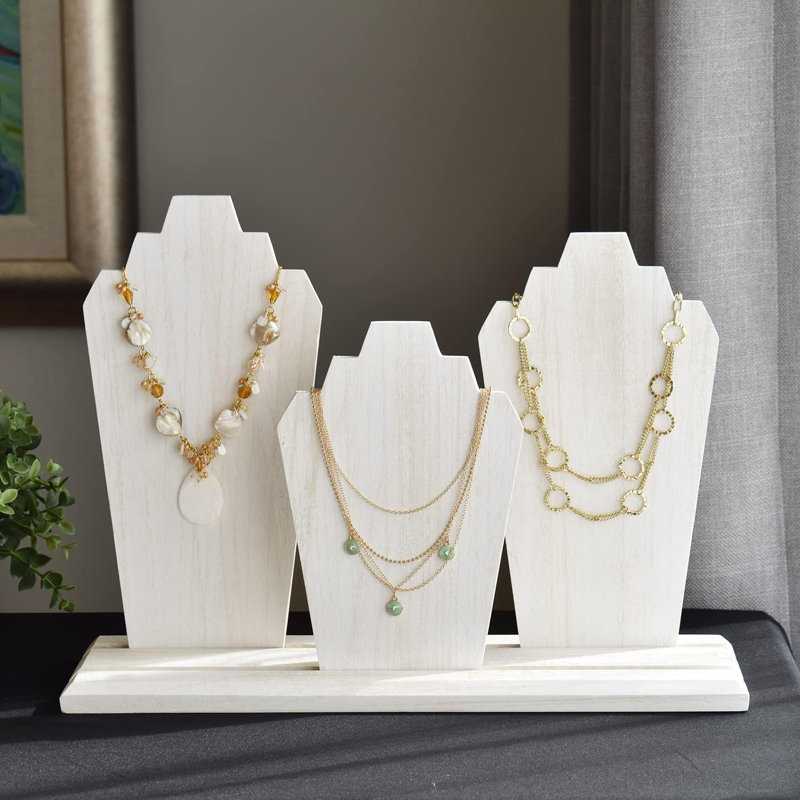 Support à bijoux en bois