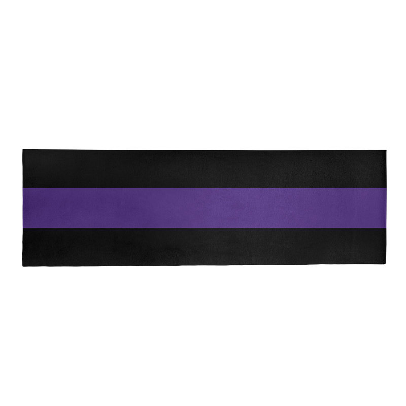 Tapis mauve/noir, Tapis de couloir 2 pi 6 po x 8 pi
