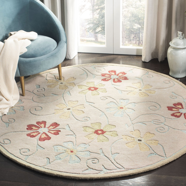 Elias Hand Hooked Wool Floral Rug