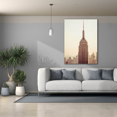 Toile épique Graffiti «Empire Skyline Sunset» par Sonja Quintero, 40 po x 54 po