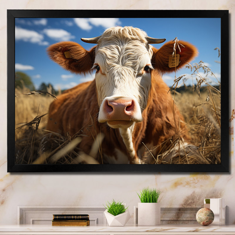 «Yacob Cow Majestic I», reproduction sur toile, Cadre simple noir, H 30 po x l 40 po x P 1,5 po