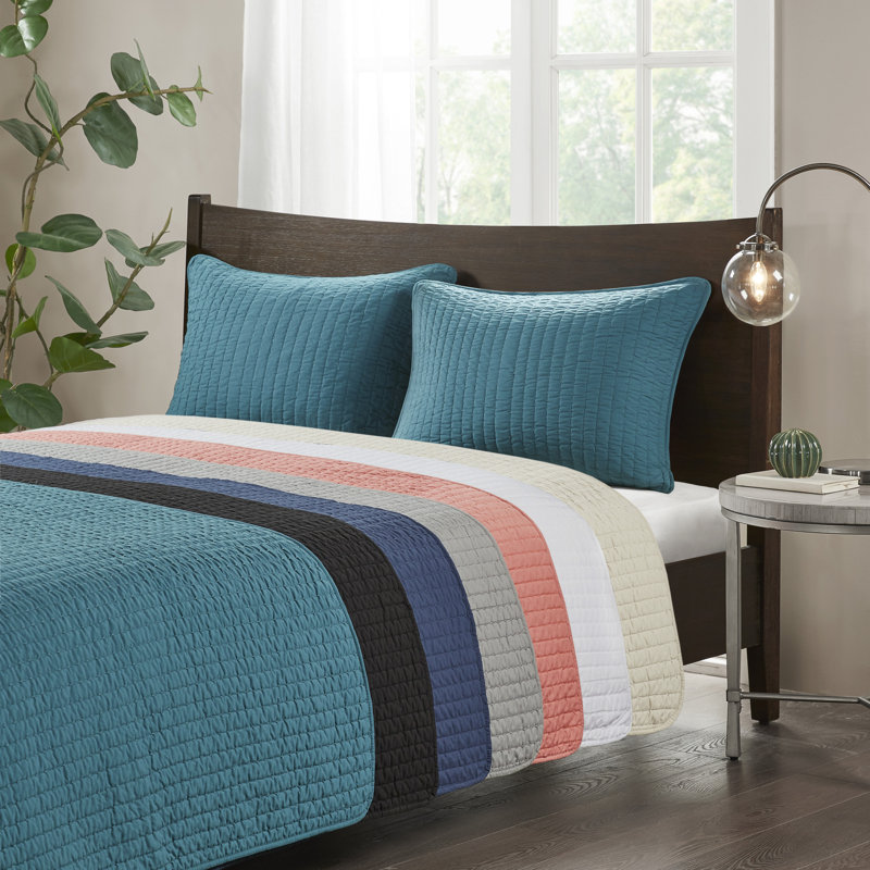 Teal Twin Microfiber Reversible Quilt Set