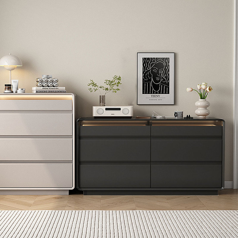 Lulya, Black