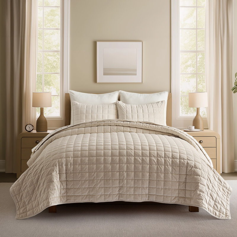 Box Stitch PearlVelvet Quilt set, King Quilt + 2 King Shams, Birch