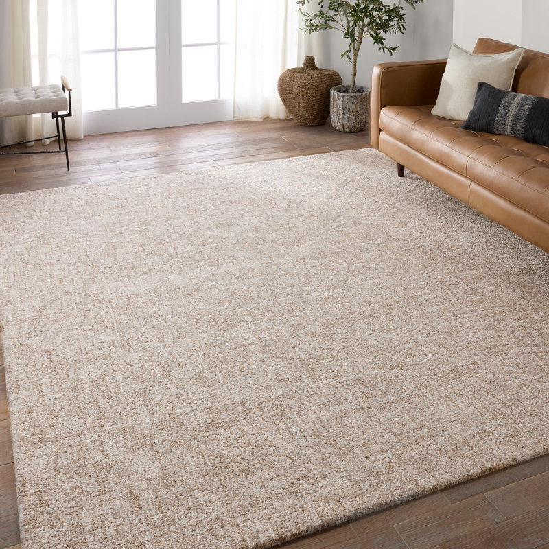 Area Rug in Tan/Cream, Rectangle 2' x 3'
