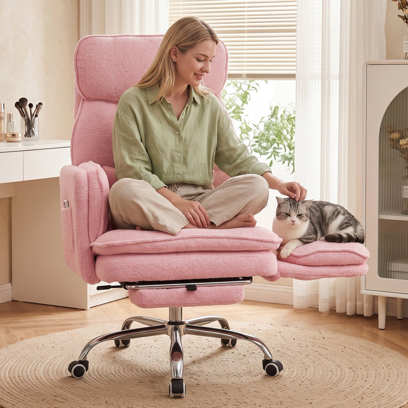 Fauteuil de bureau grand et grand, accoudoirs rabattables pour animaux de compagnie et pieds croisés, fauteuil de jeu ergonomique pour ordinateur avec repose-pieds