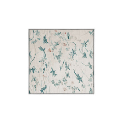 Tapis gris soyeux et moelleux