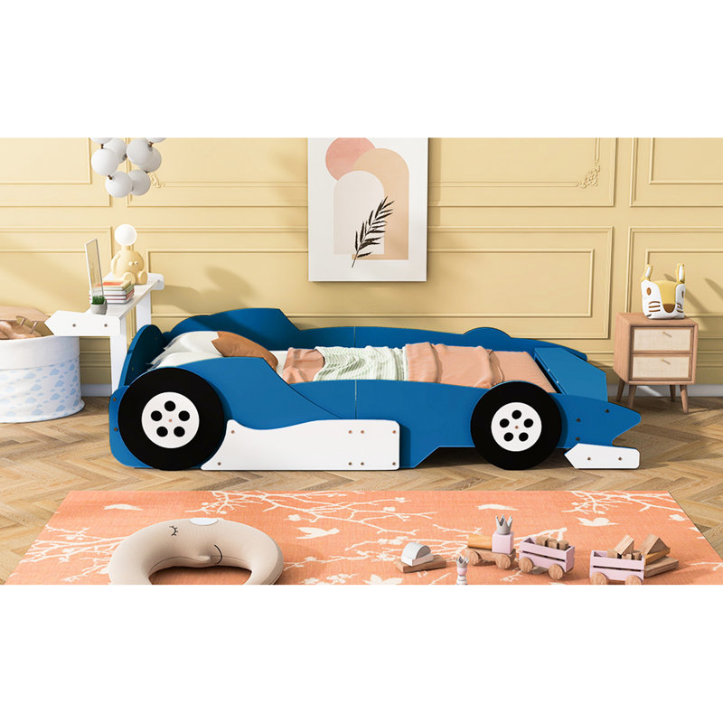 Lit plateforme bleu en forme de voiture de course - et élégant pour votre voiture de chambre à roulettes