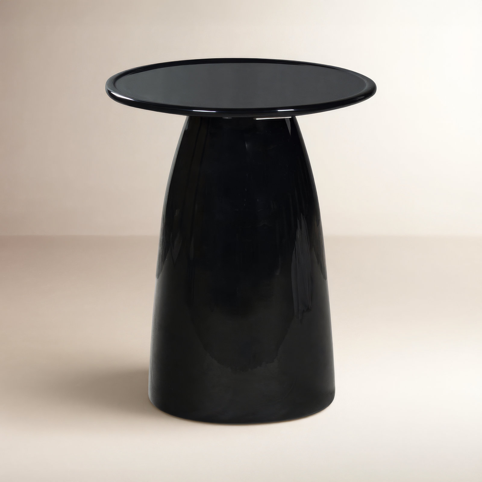 18" End Table, Black