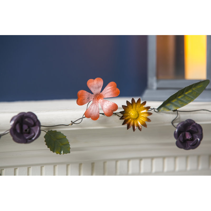 Metal 8.5'' Novelty Garland Garland