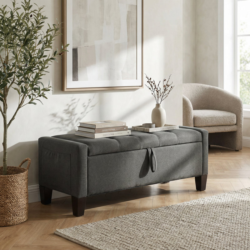 Banc rembourré avec repose-pieds avec charnière de sécurité et couvercle capitonné pour l'organisation du salon et de la chambre à coucher