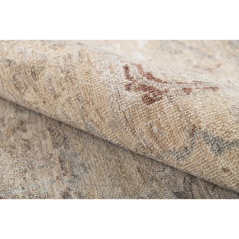 Oriental Area Rug in Beige/Red/Gray, Rectangle 9' x 12'