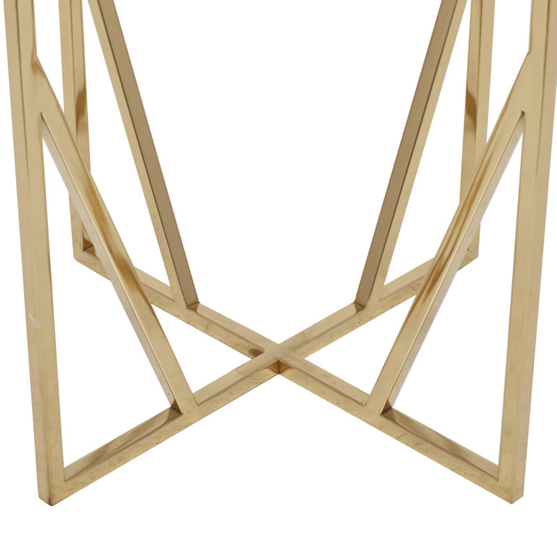table de bout à pieds croisés
